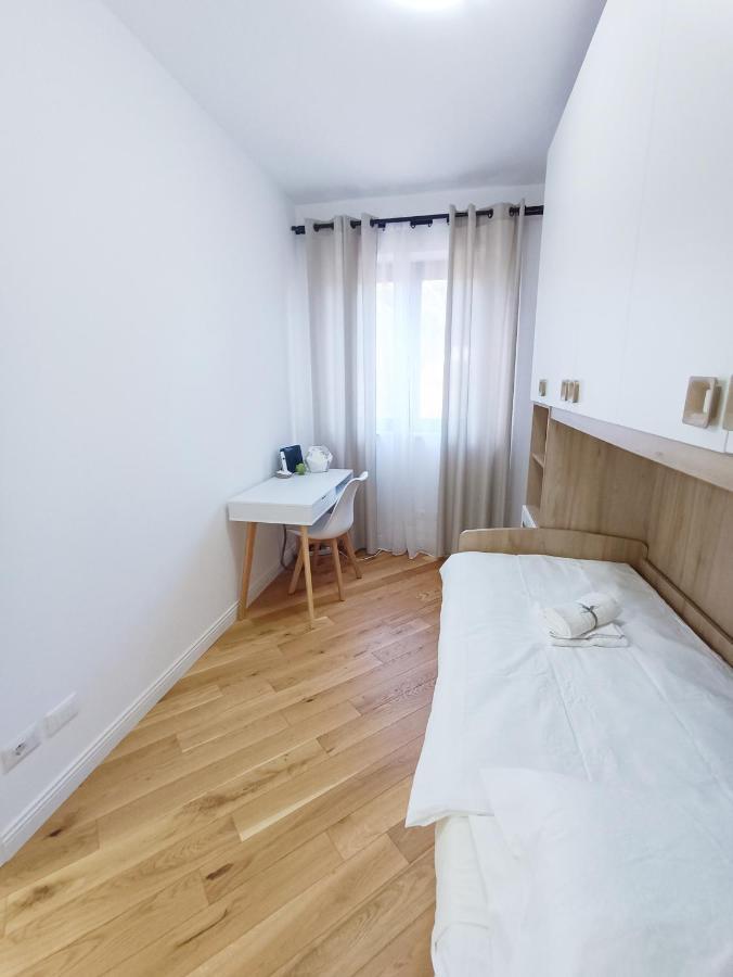 Ai Castelli Apartment - Locazione Turistica Cin It58060C2Fhnreg9A Colonna Luaran gambar